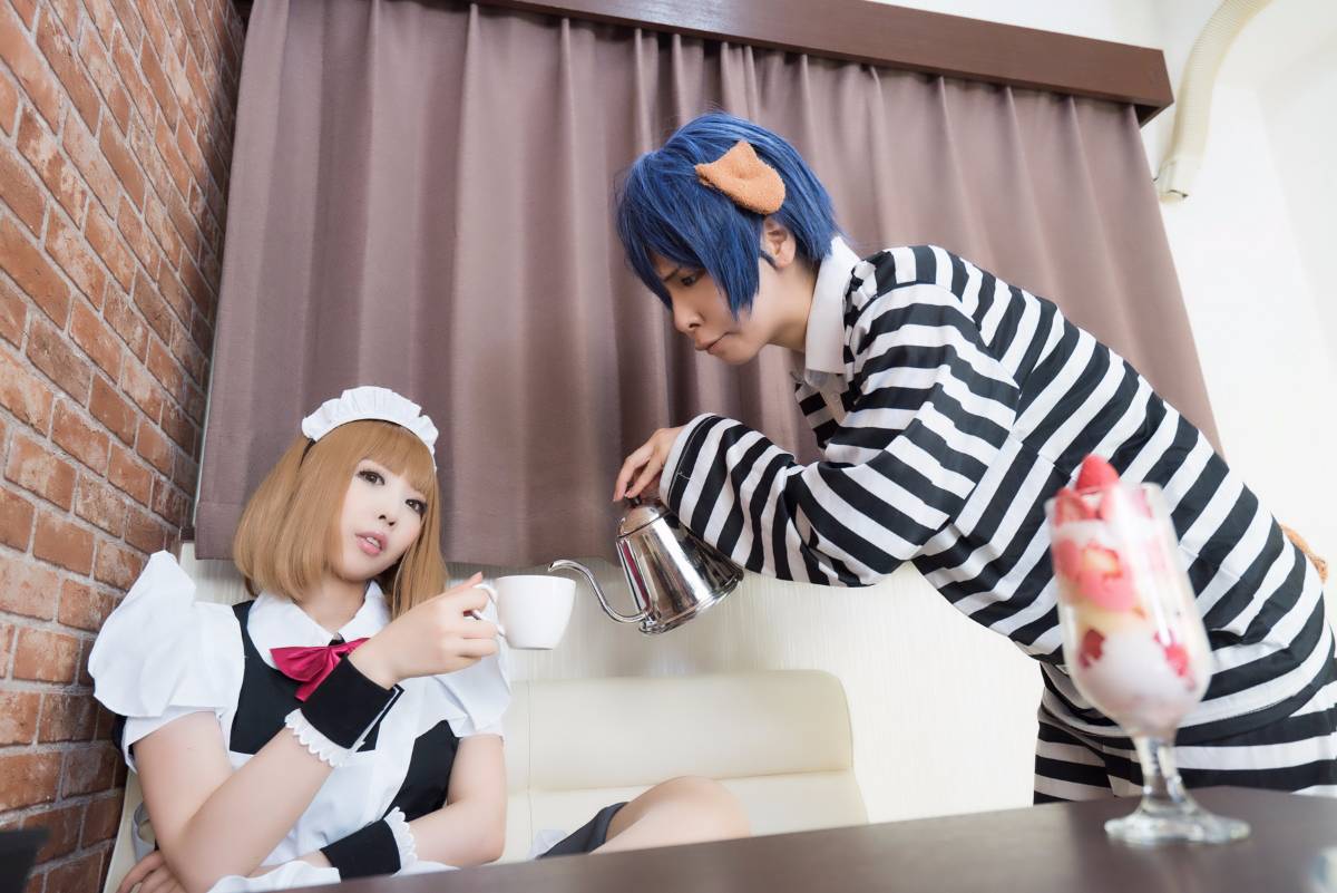 (C89) [PinkyYoku] Nhà tù Cafe