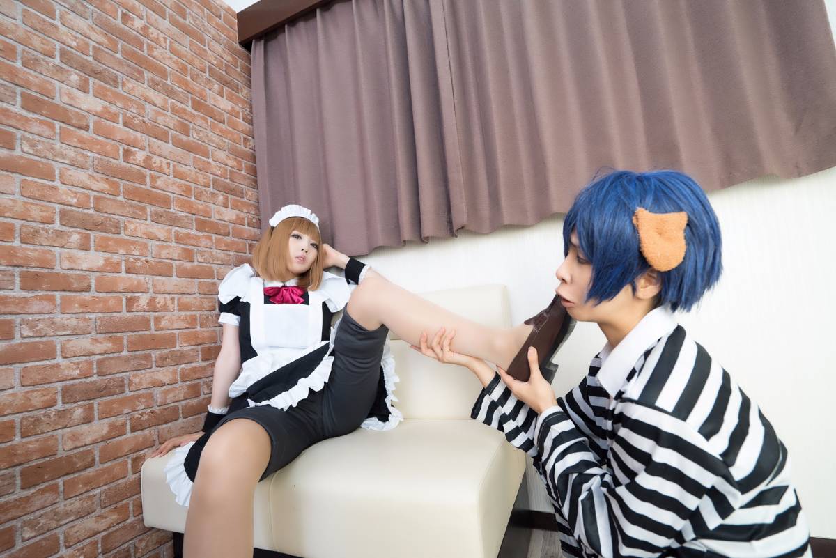 (C89) [PinkyYoku] Nhà tù Cafe