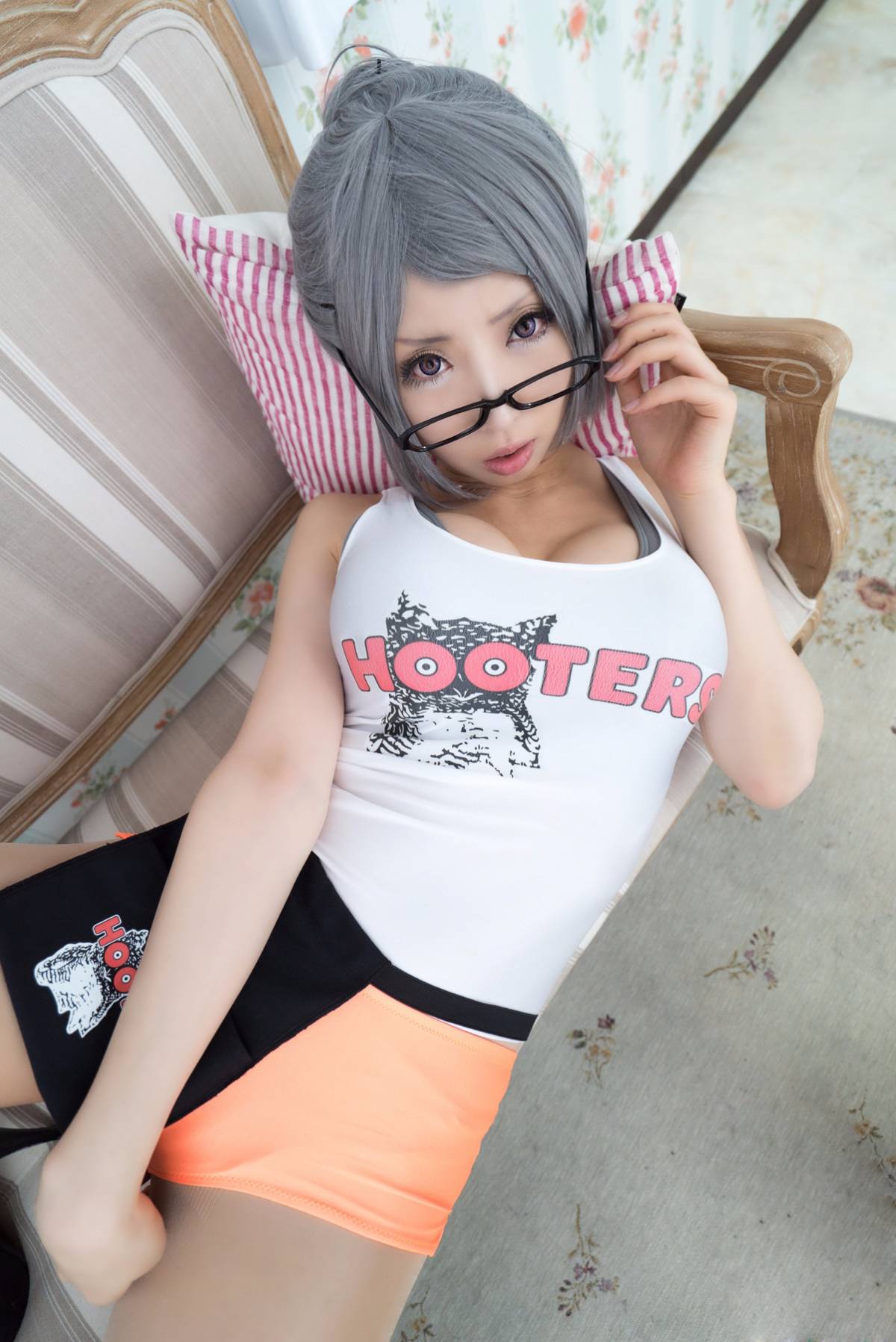 (C89) [PinkyYoku] Nhà tù Cafe