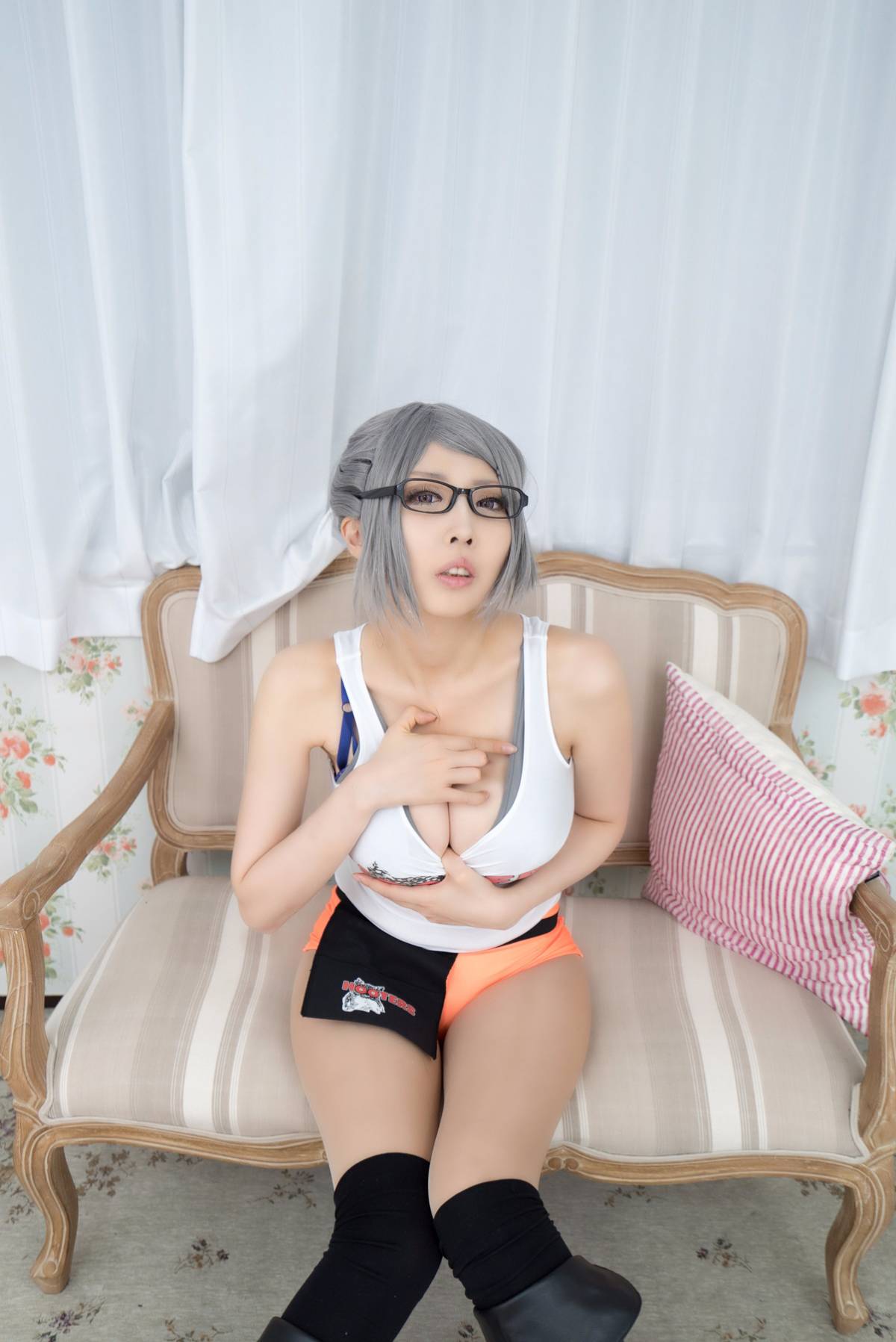 (C89) [PinkyYoku] Nhà tù Cafe