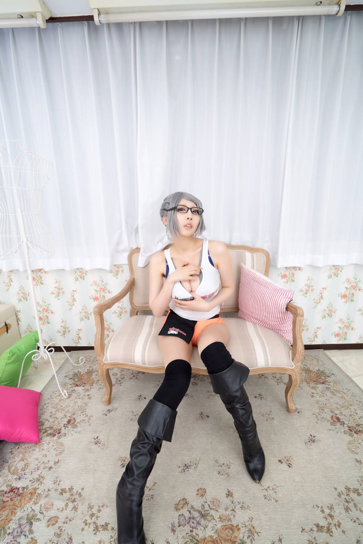 (C89) [PinkyYoku] Nhà tù Cafe