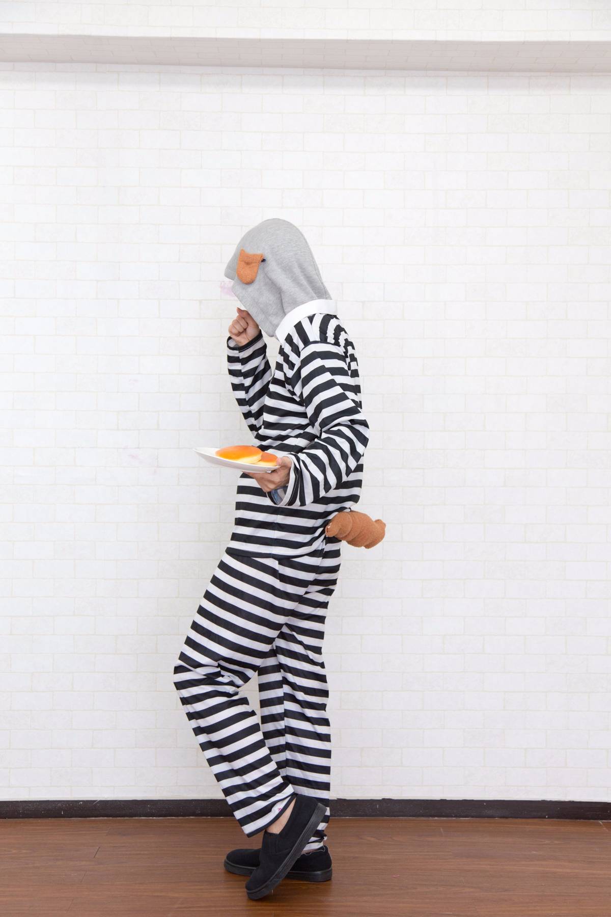 (C89) [PinkyYoku] Nhà tù Cafe