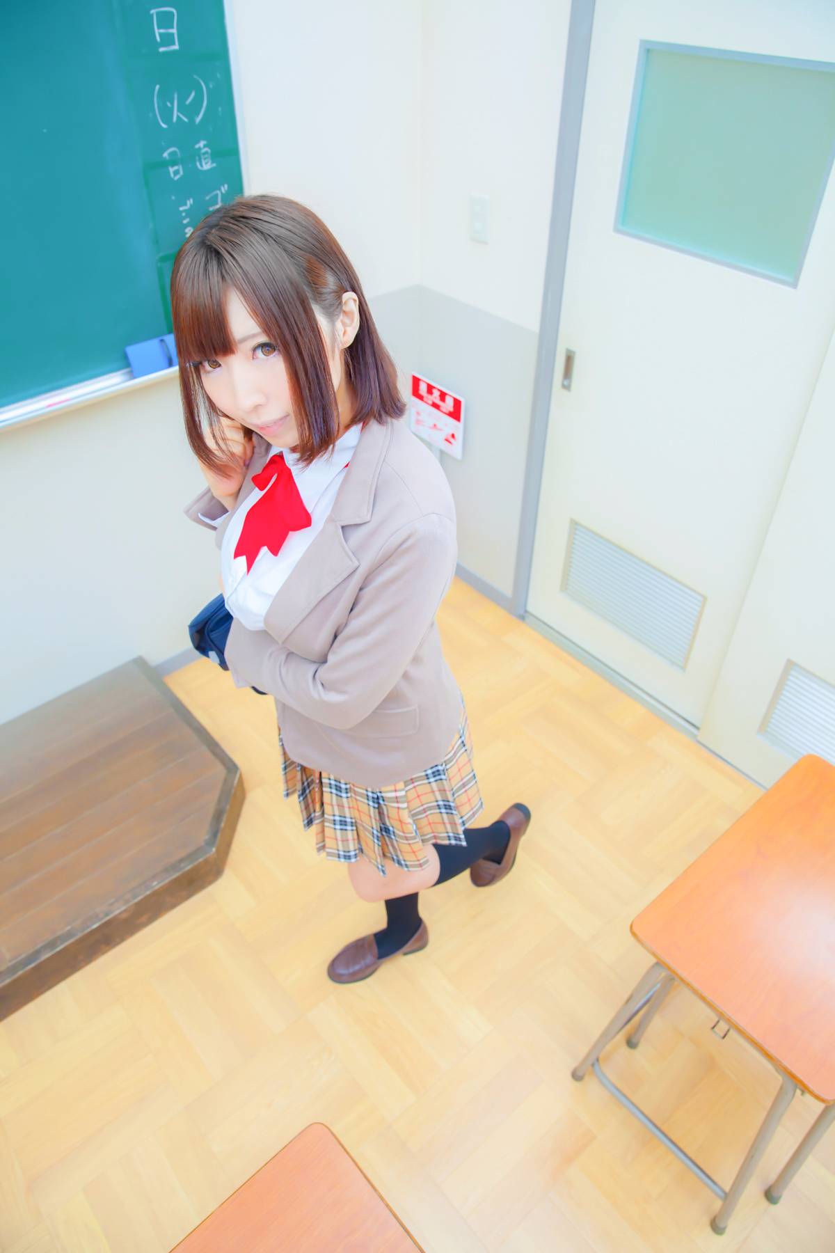 (C89) [PinkyYoku] Nhà tù Cafe