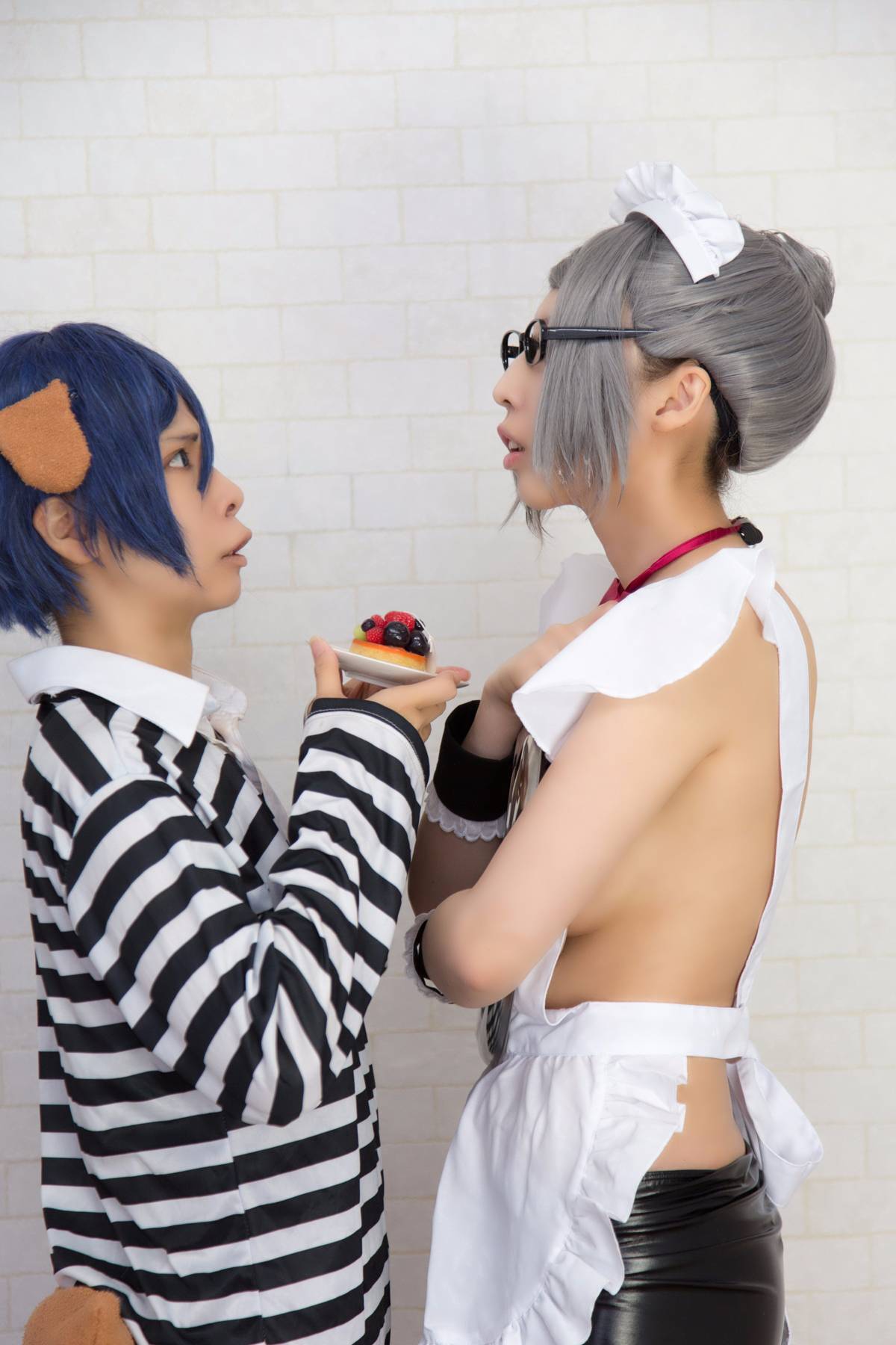 (C89) [PinkyYoku] Nhà tù Cafe