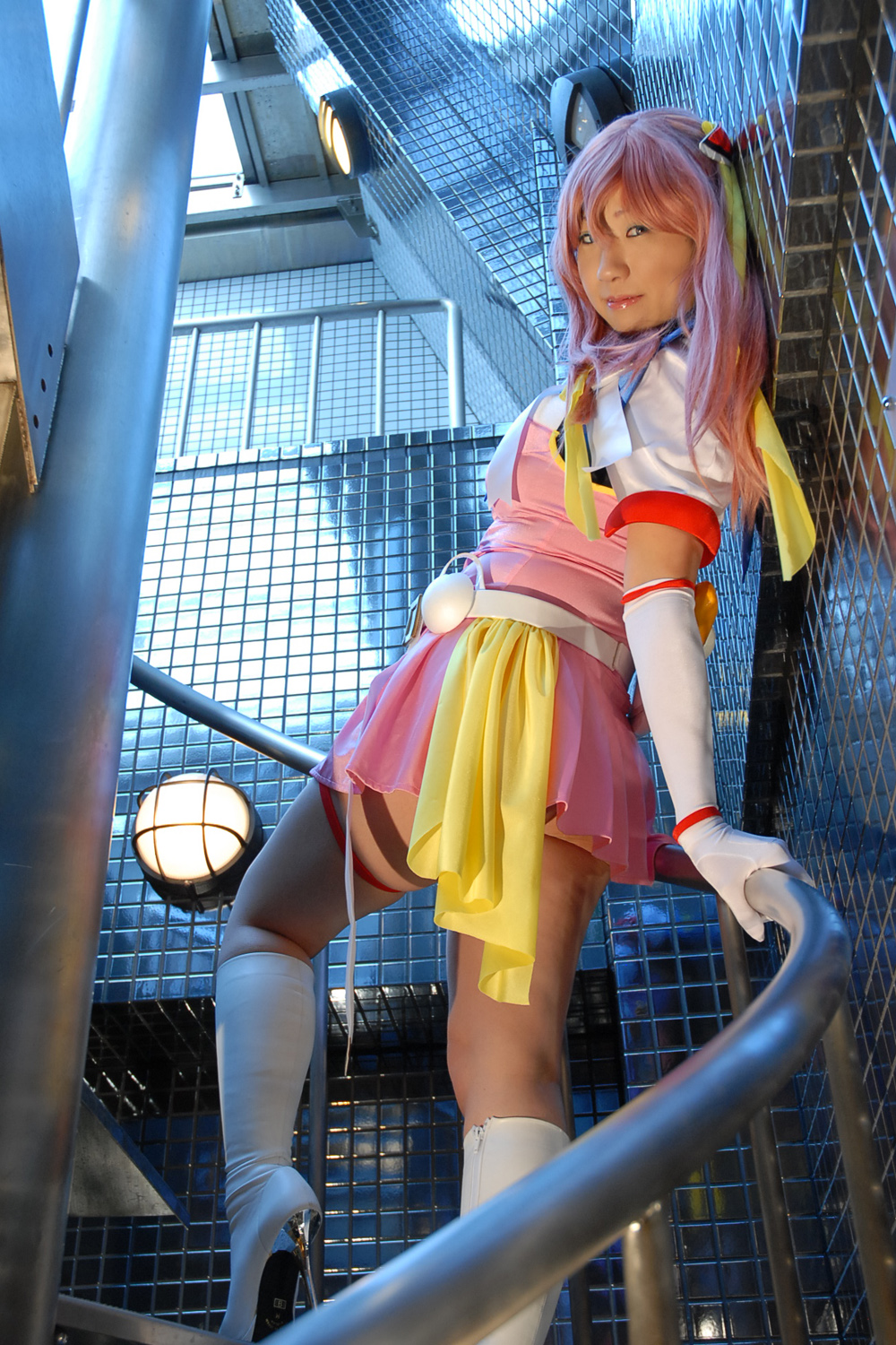 [Net hoa] Rape Escalier