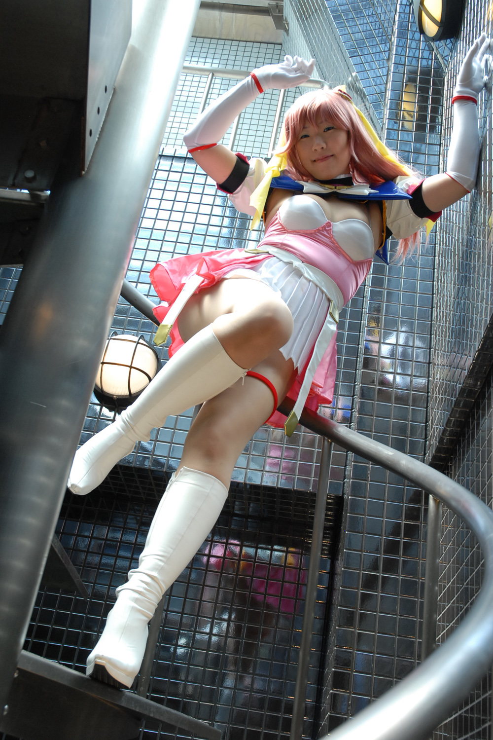 [Net hoa] Rape Escalier