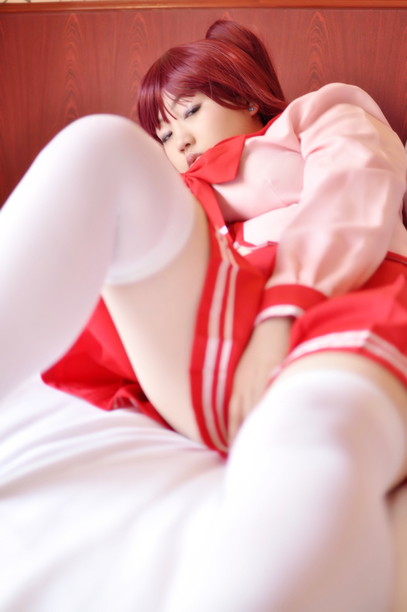 Doriru ☆ Kiss (Sakuragake ren) Tôi đã yêu cầu chị tôi làm điều gì đó như thế và ăn mặc như thế này!