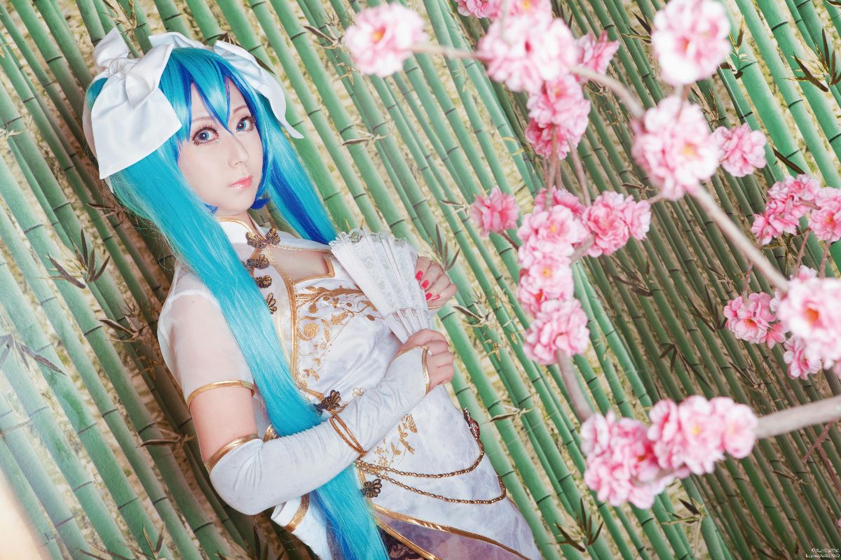 "Lovelive" Hatsune Miku Cage C o s p l a y