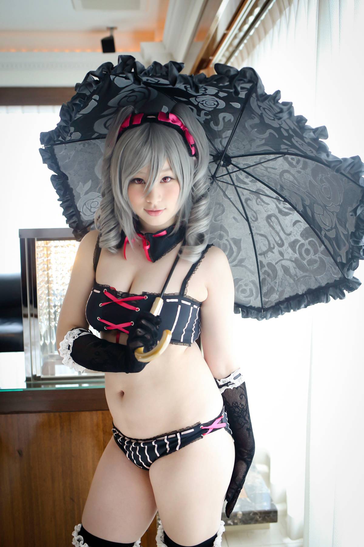 [Bảy chị em] tử cung quý giá của Ranko được biến thành một nhà vệ sinh tinh dịch.