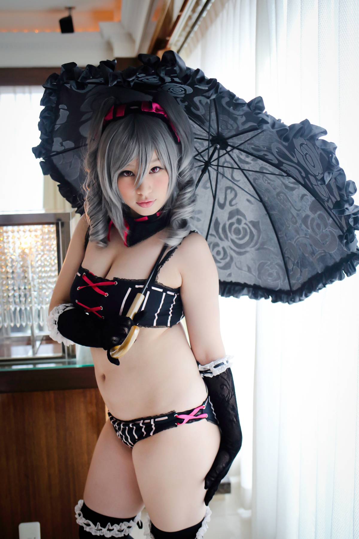 [Bảy chị em] tử cung quý giá của Ranko được biến thành một nhà vệ sinh tinh dịch.