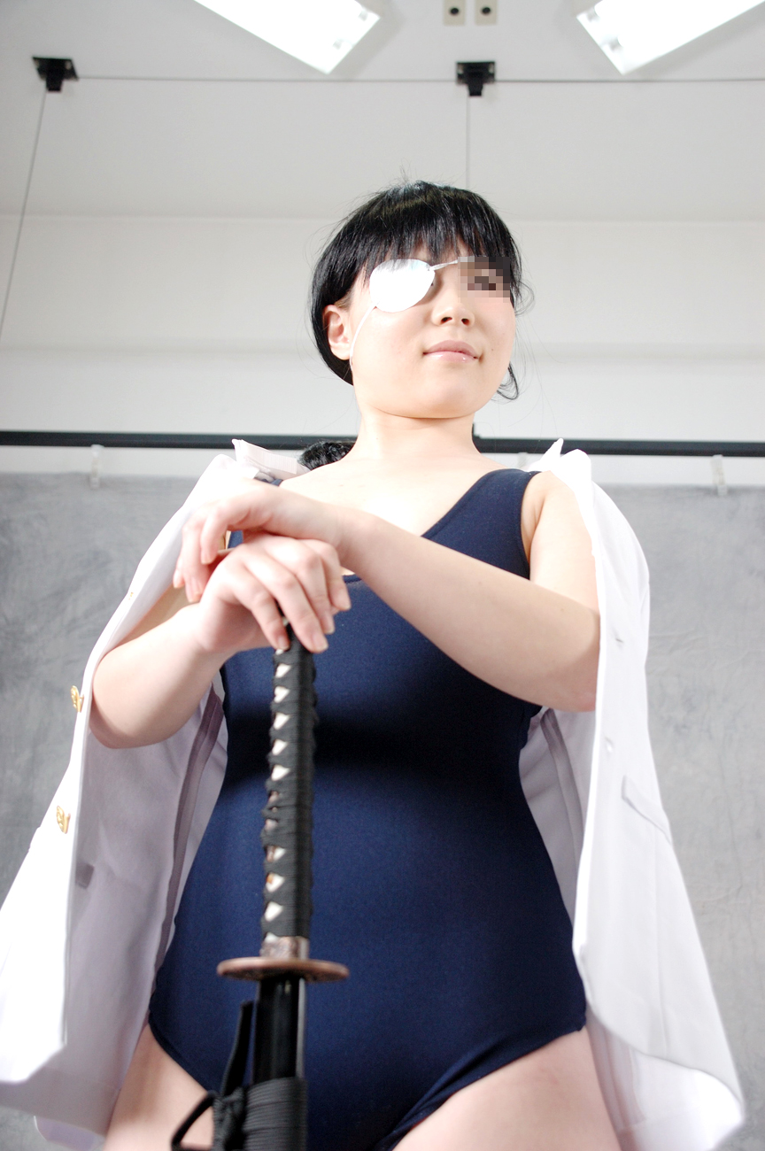 [Chi nhánh trực tuyến của Yagezawa Bunko] không xấu hổ vì đó là một bộ đồ bơi cạnh tranh.