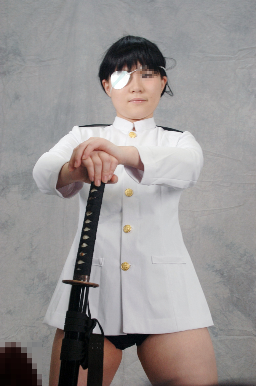 [Chi nhánh trực tuyến của Yagezawa Bunko] không xấu hổ vì đó là một bộ đồ bơi cạnh tranh.