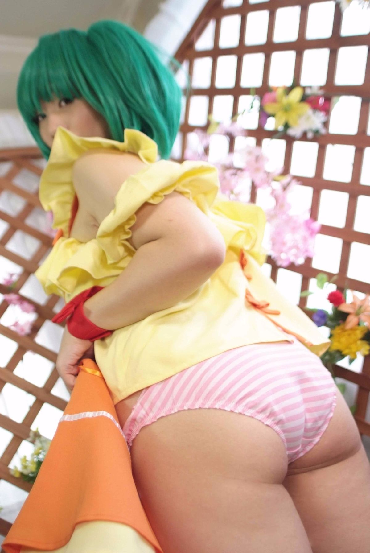 [Văn phòng bán hàng dotechin] Okada yui gợi cảm 4 phút