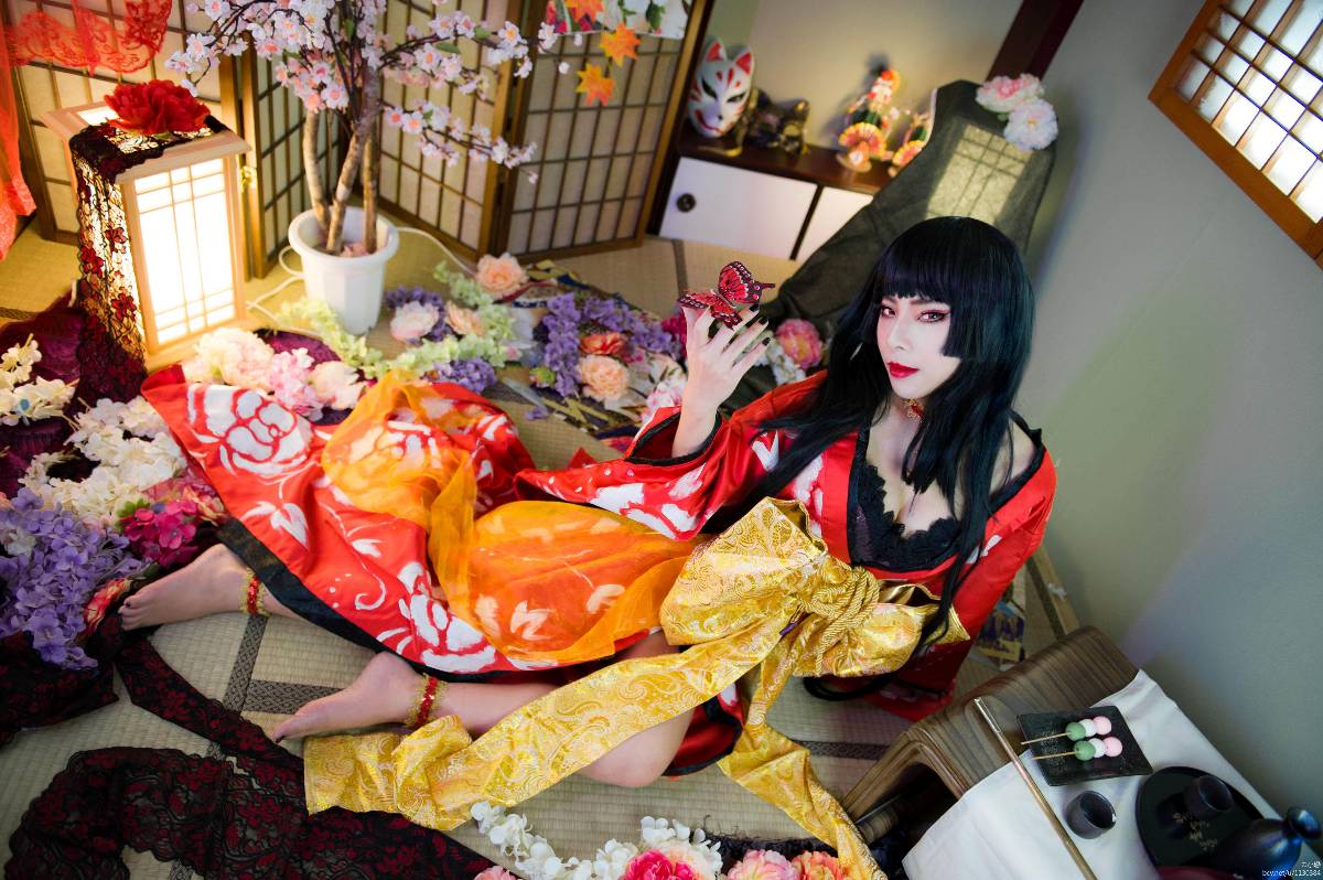 "XXXHOLIC" Yihara Yuko Red Rose Ver C O S P L A Y