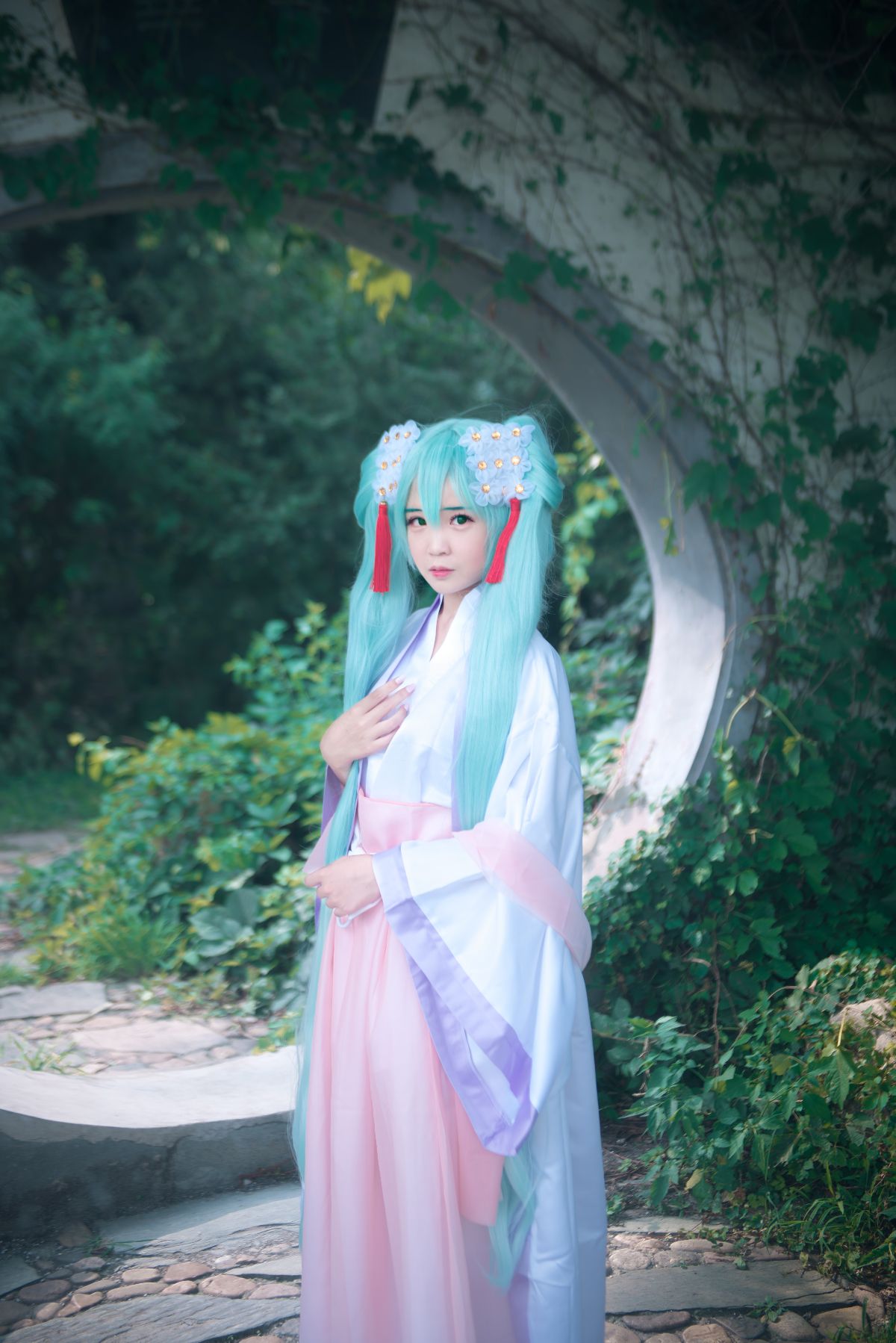 "Vocaloid" Hatsune Mid-Chuẩn Feutnal Mon