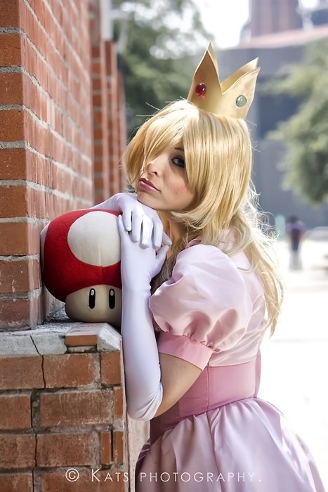 "Super Mario" Princess Brigitte c o s p l a y