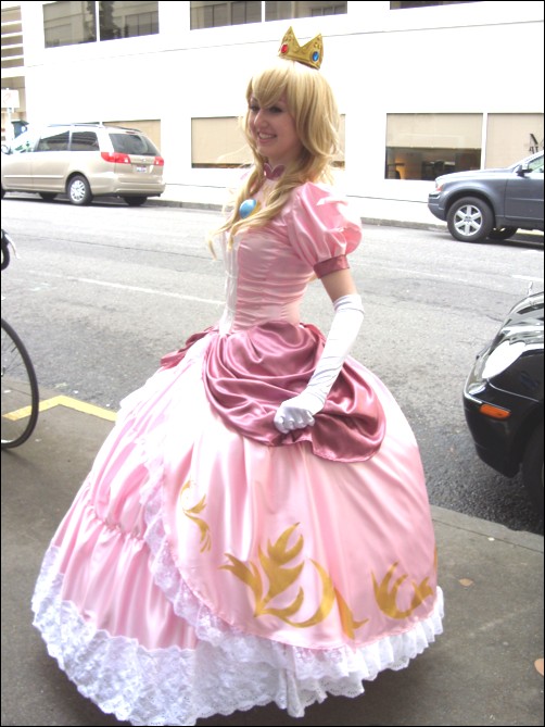 "Super Mario" Princess Brigitte c o s p l a y