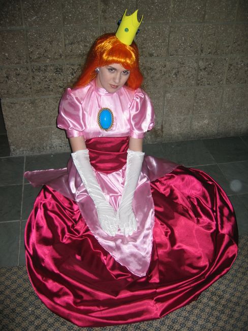 "Super Mario" Princess Brigitte c o s p l a y