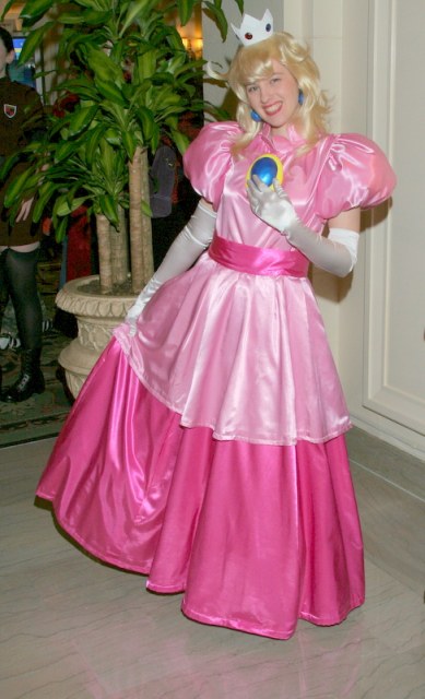 "Super Mario" Princess Brigitte c o s p l a y