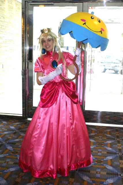 "Super Mario" Princess Brigitte c o s p l a y