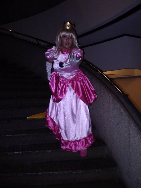 "Super Mario" Princess Brigitte c o s p l a y