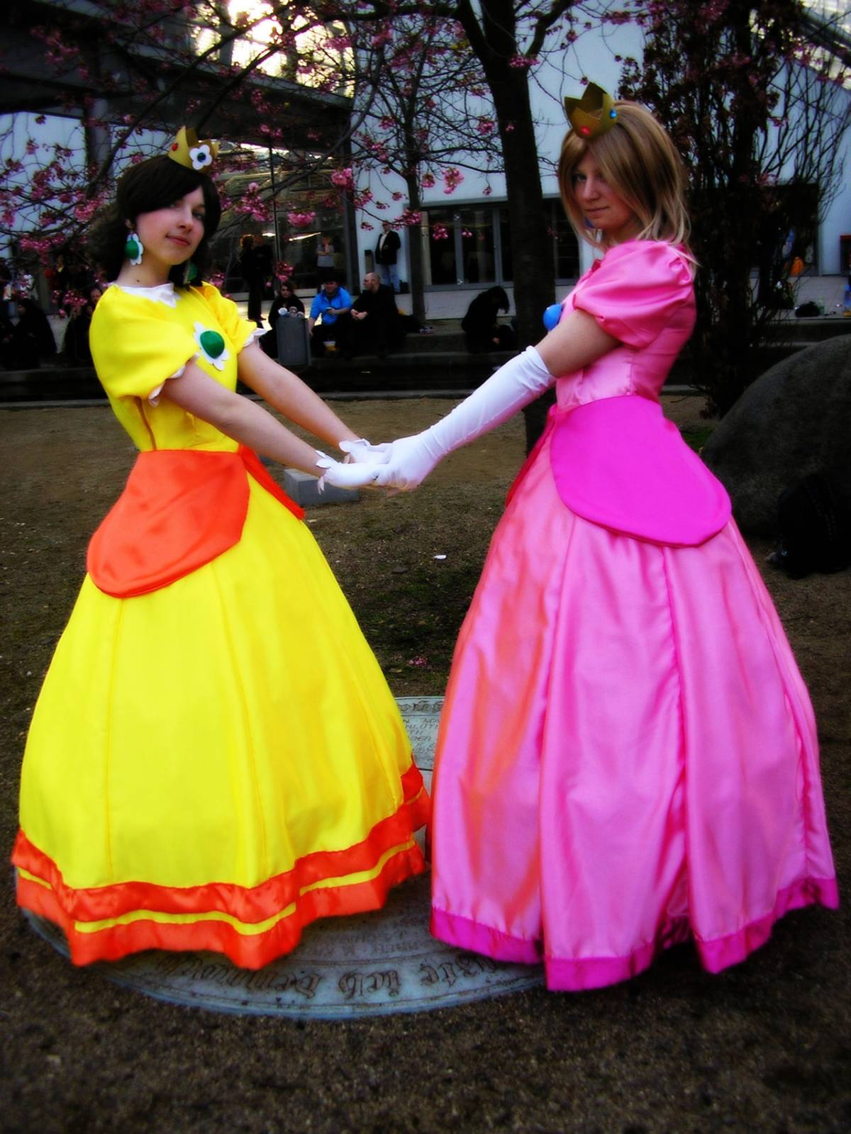 "Super Mario" Princess Brigitte c o s p l a y