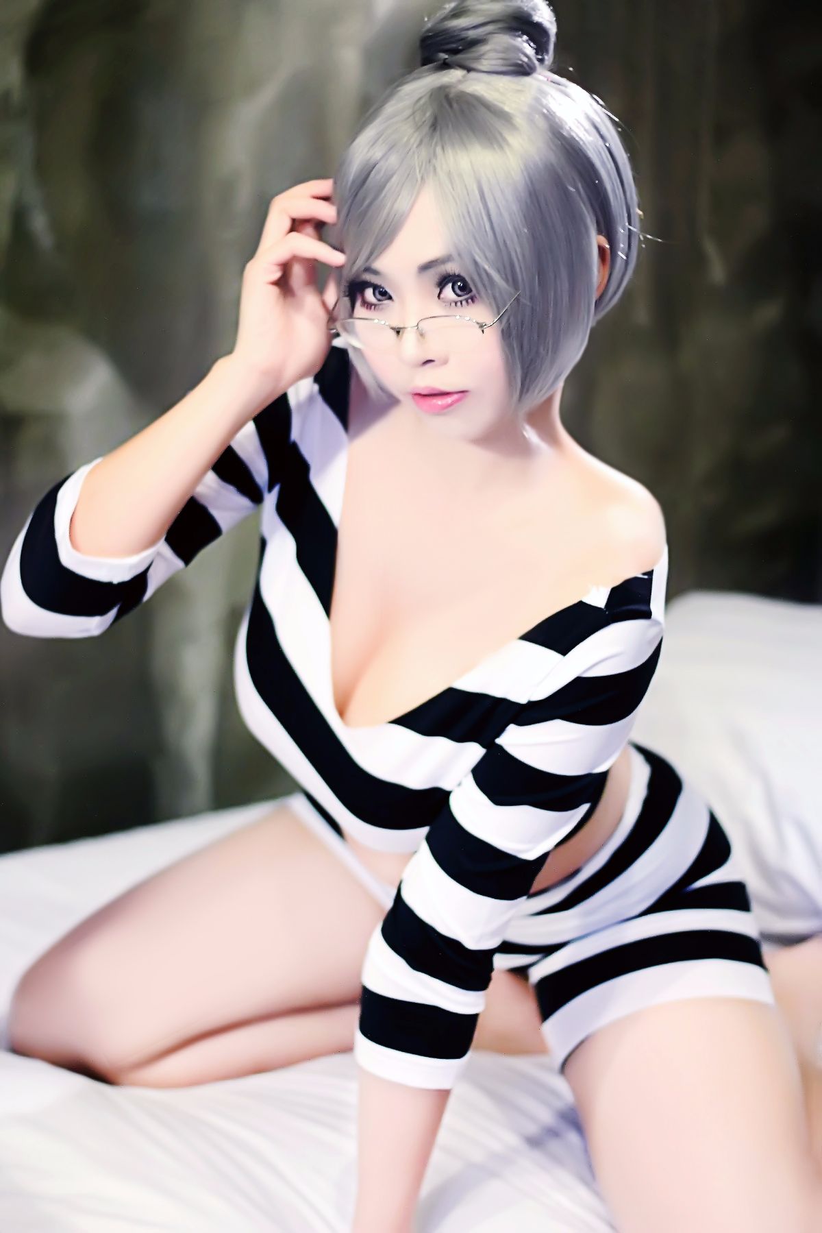 [Koyuki Yukihime] Meiko Shiraki Mẫu cosplay [Trường tù]