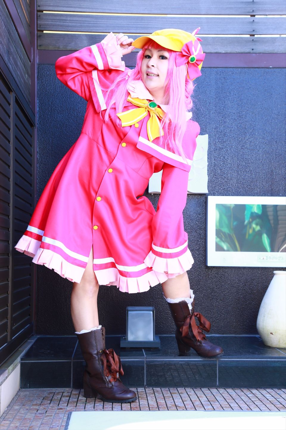 Sharo đang ở trong một ngành công nghiệp tình dục mũm mĩm nên tôi quyết định đề cử cô ấy.