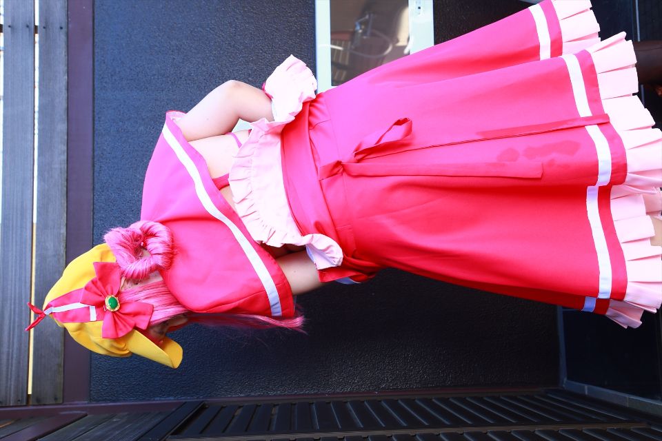 Sharo đang ở trong một ngành công nghiệp tình dục mũm mĩm nên tôi quyết định đề cử cô ấy.