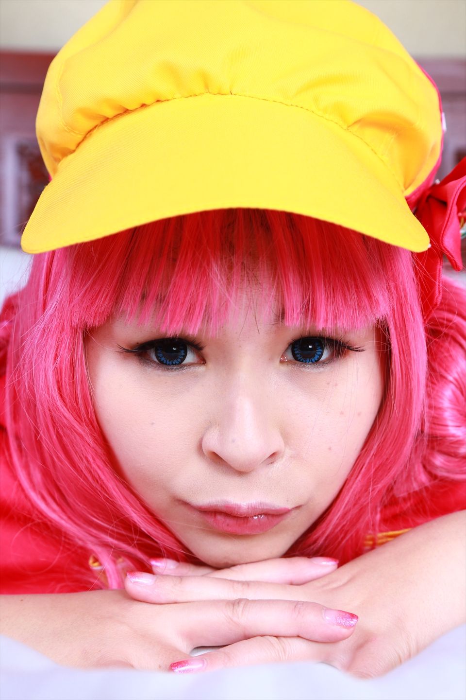 Sharo đang ở trong một ngành công nghiệp tình dục mũm mĩm nên tôi quyết định đề cử cô ấy.