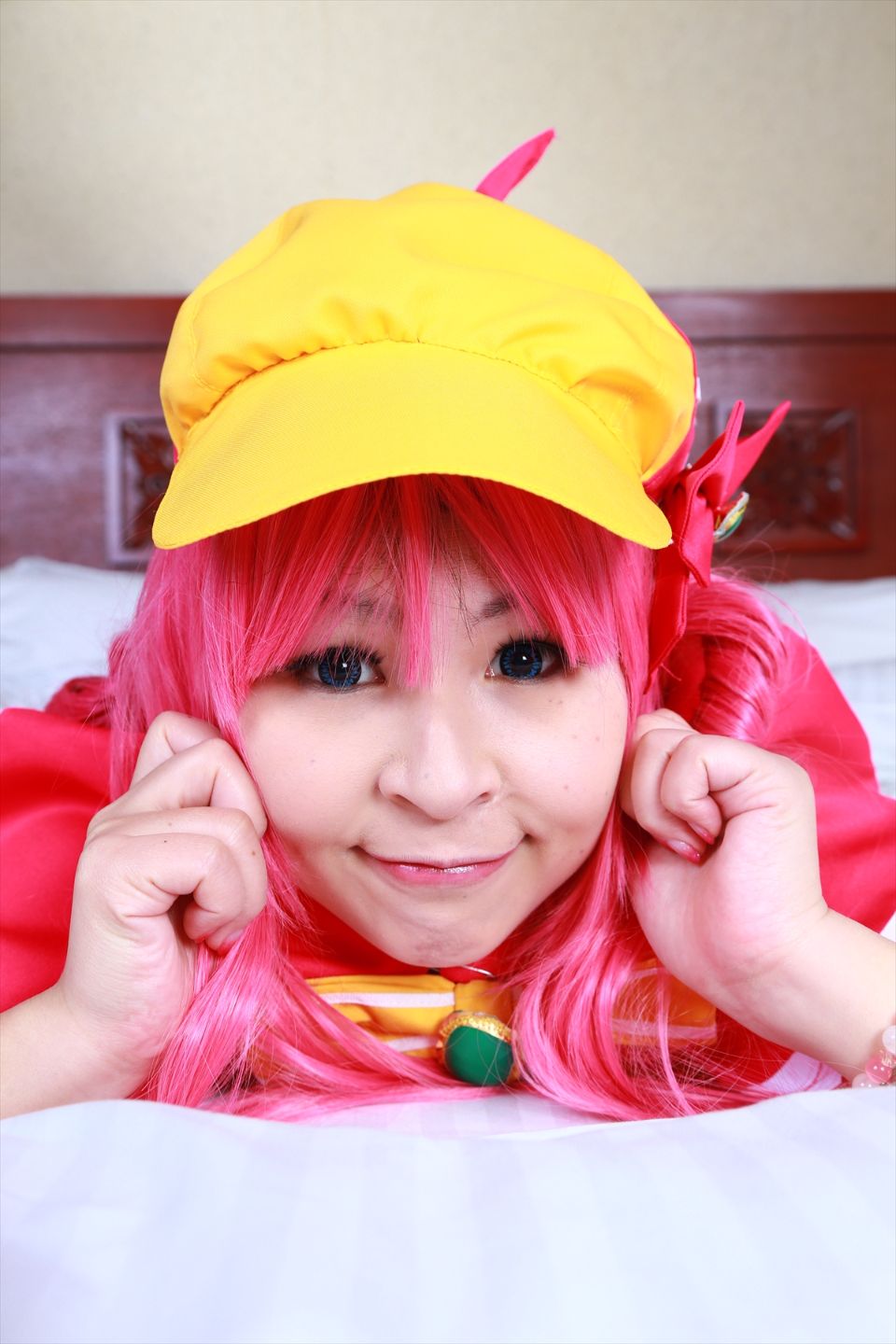 Sharo đang ở trong một ngành công nghiệp tình dục mũm mĩm nên tôi quyết định đề cử cô ấy.