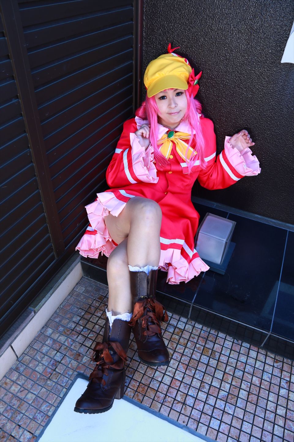 Sharo đang ở trong một ngành công nghiệp tình dục mũm mĩm nên tôi quyết định đề cử cô ấy.