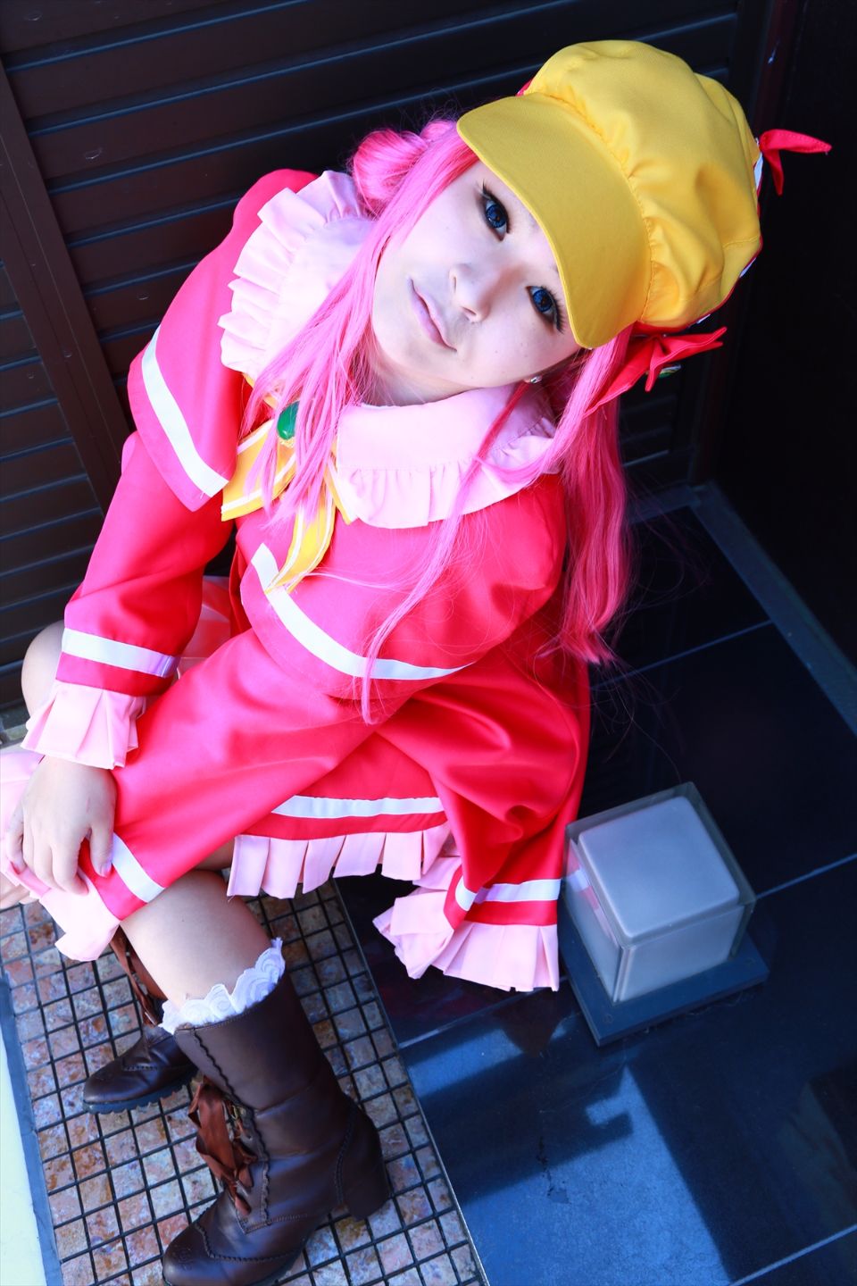 Sharo đang ở trong một ngành công nghiệp tình dục mũm mĩm nên tôi quyết định đề cử cô ấy.