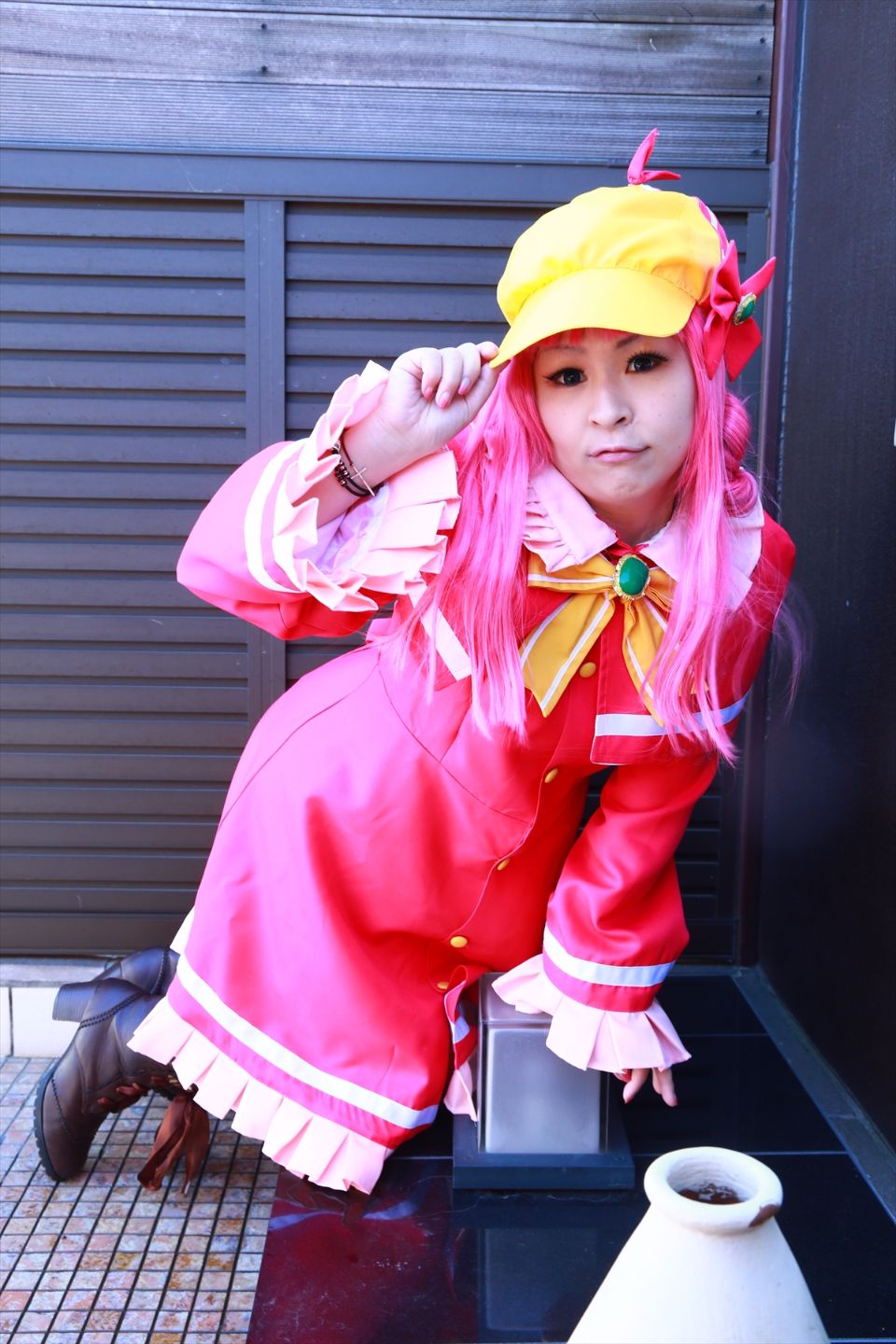 Sharo đang ở trong một ngành công nghiệp tình dục mũm mĩm nên tôi quyết định đề cử cô ấy.