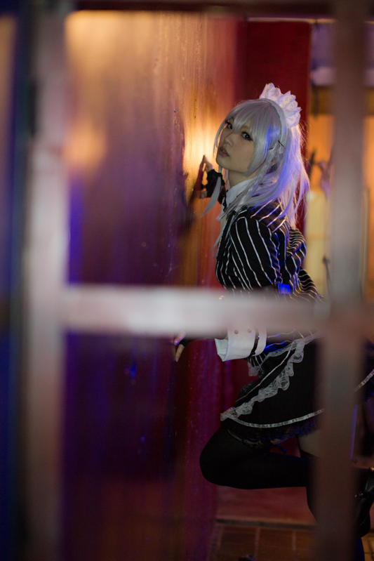 Đông - Mười sáu đêm Sakiya Cosplay của Mari