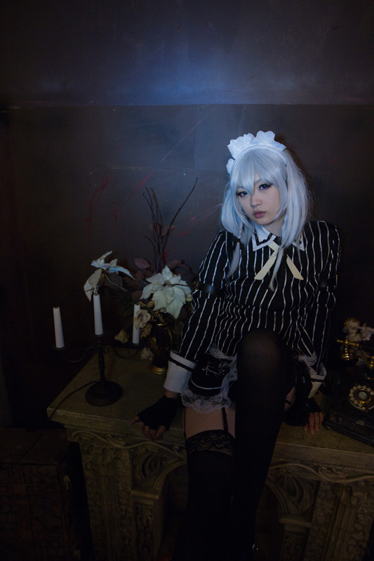 Đông - Mười sáu đêm Sakiya Cosplay của Mari