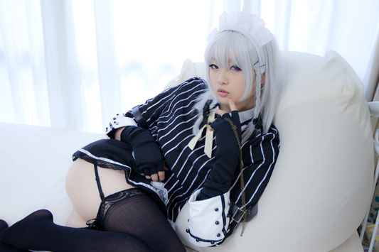 Đông - Mười sáu đêm Sakiya Cosplay của Mari