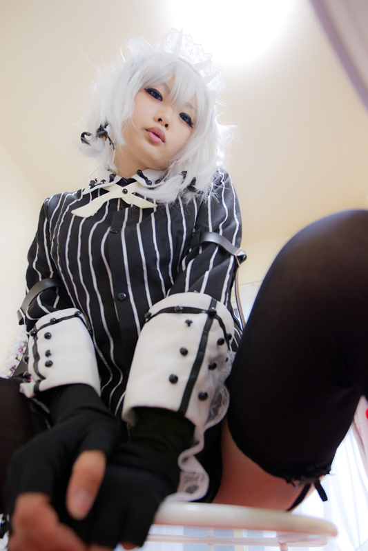 Đông - Mười sáu đêm Sakiya Cosplay của Mari