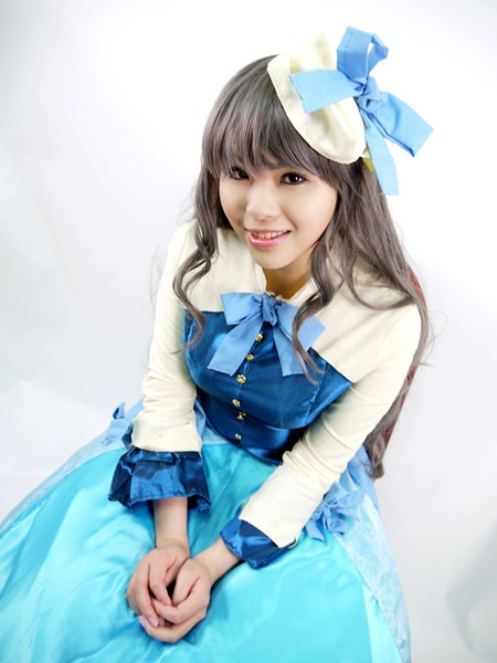 "Nguyên nhân và Hiệu ứng" không di chuyển "HAISHENG RIE COWN C o s