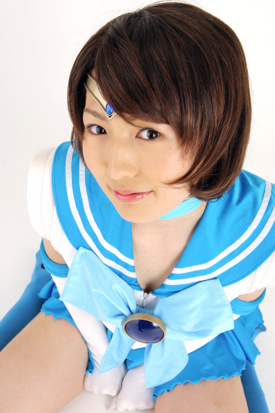 Thủy thủ trưa r