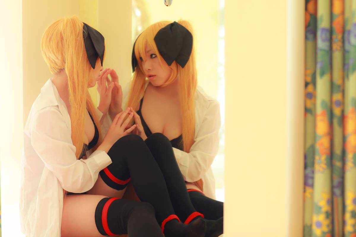 [Nightcharm] Tôi đã cởi bỏ số phận của mình.