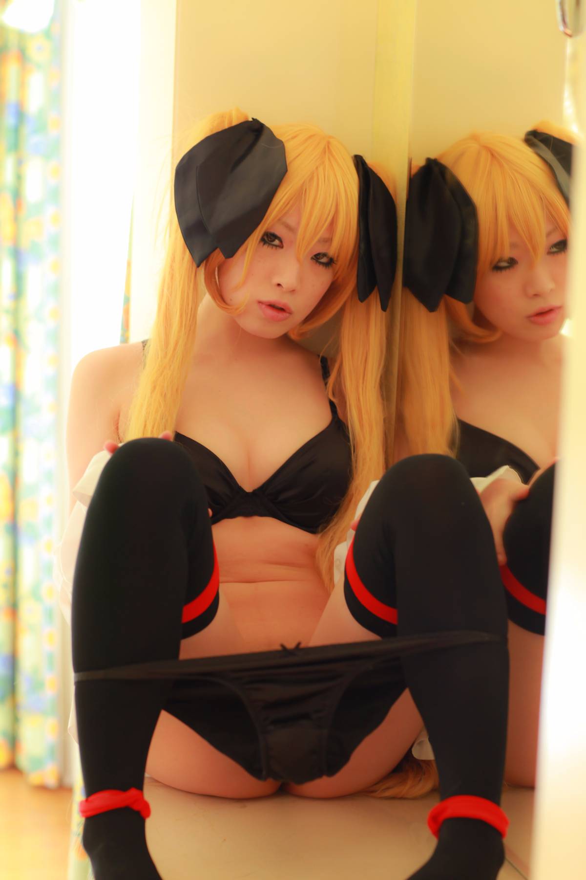 [Nightcharm] Tôi đã cởi bỏ số phận của mình.