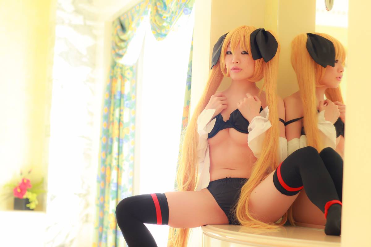 [Nightcharm] Tôi đã cởi bỏ số phận của mình.