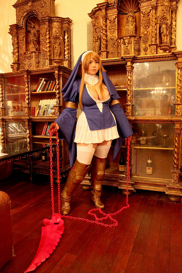 [Mariposa Luz de la Luna] Hunt Witch