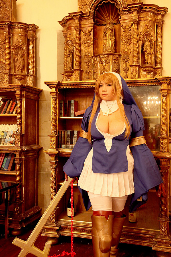 [Mariposa Luz de la Luna] Hunt Witch