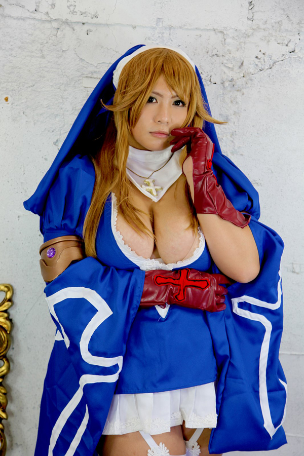 [Mariposa Luz de la Luna] Hunt Witch