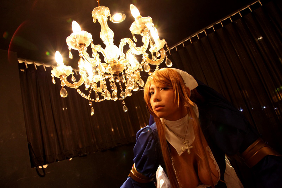 [Mariposa Luz de la Luna] Hunt Witch