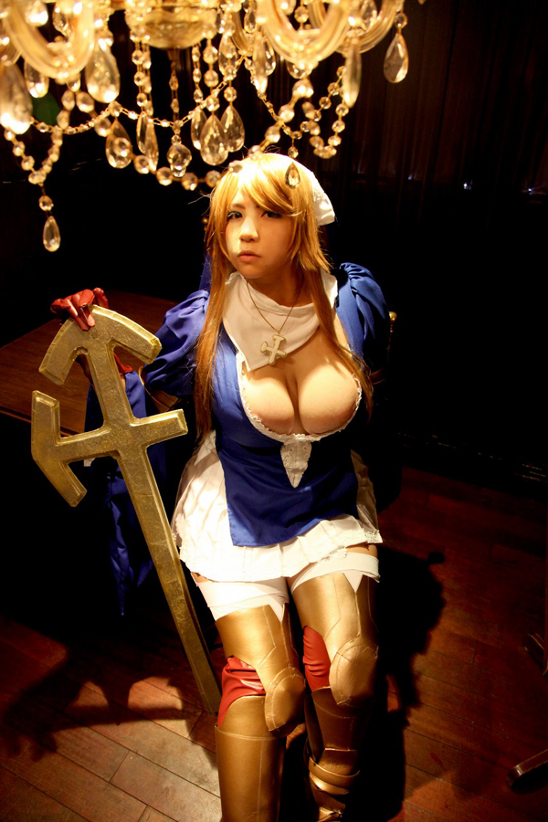 [Mariposa Luz de la Luna] Hunt Witch