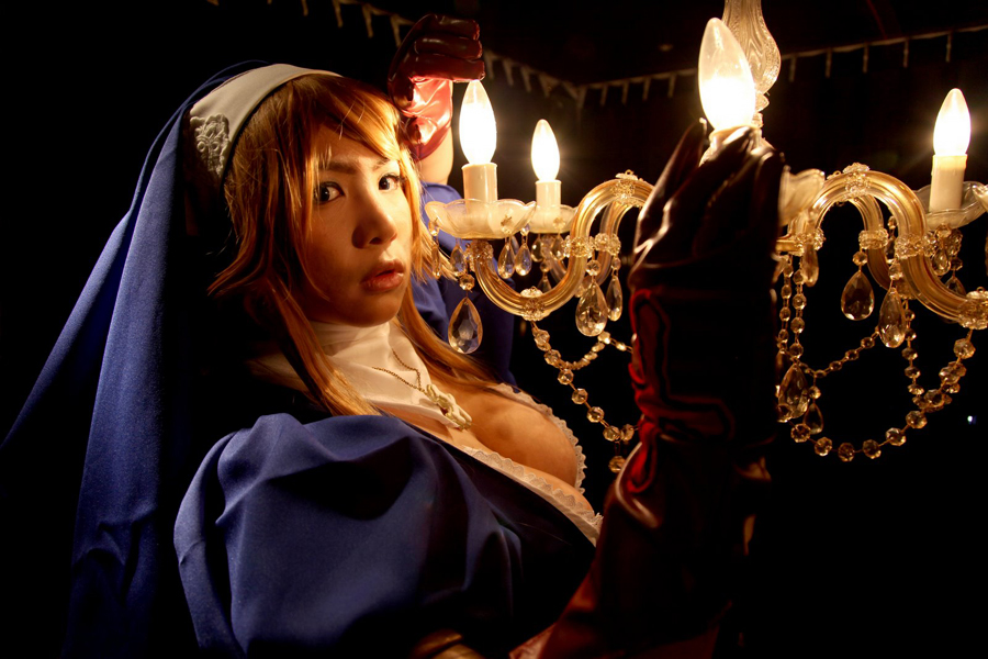 [Mariposa Luz de la Luna] Hunt Witch