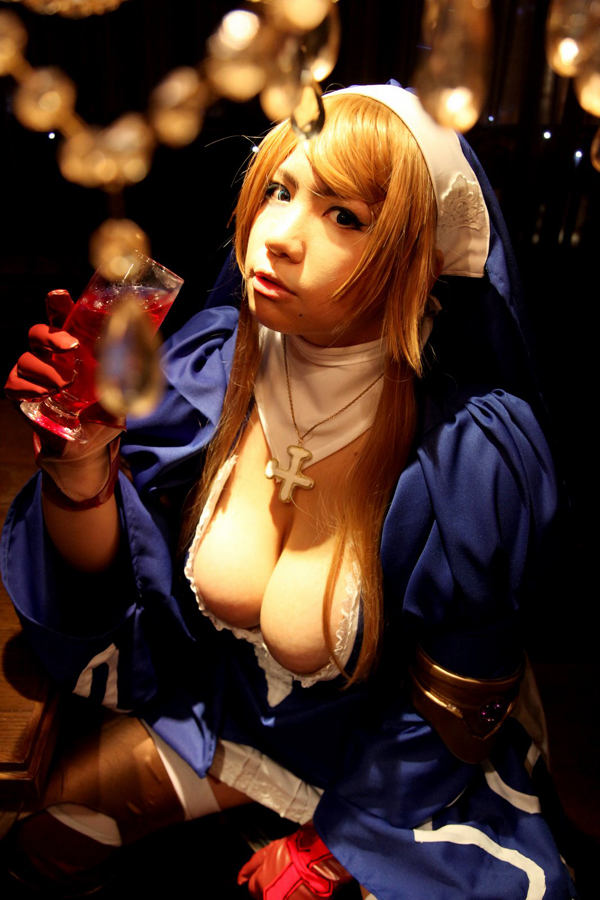 [Mariposa Luz de la Luna] Hunt Witch